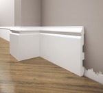 Malowana biała listwa przypodłogowa 13,8 cm LPC 24M RAL9003 Creativa